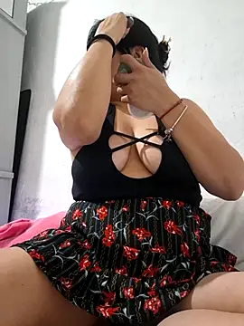 Snapshot of astridcollinsvip chatting on February 17, 2026, 4:54 am astridcollinsvip online show from February 17, 2026, 4:54 am