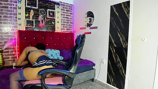 Snapshot of angelitasexxxhot chatting on January 14, 2026, 12:25 am angelitasexxxhot online show from January 14, 2026, 12:25 am