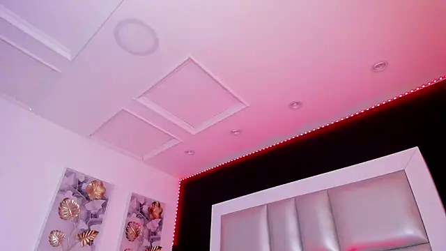 Snapshot of athziry_g chatting on February 4, 2026, 3:29 pm athziry g online show from February 4, 2026, 3:29 pm