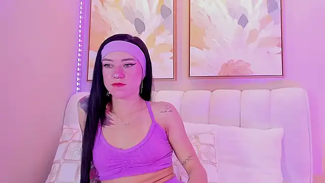 Snapshot of athziry_g chatting on February 26, 2026, 5:13 pm athziry g online show from February 26, 2026, 5:13 pm