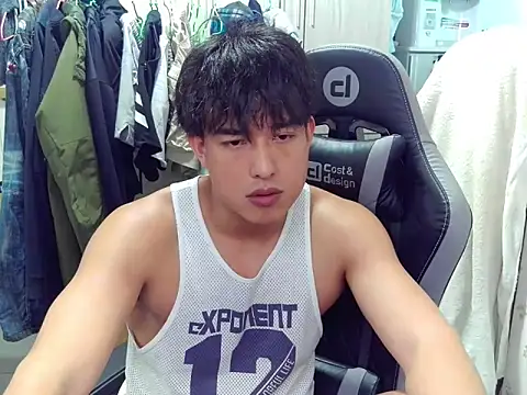 hunterXhan online show from March 9, 2026, 1:36 pm