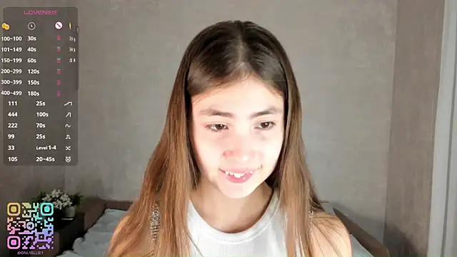 LynetteDanley online show from October 27, 2025, 3:13 pm