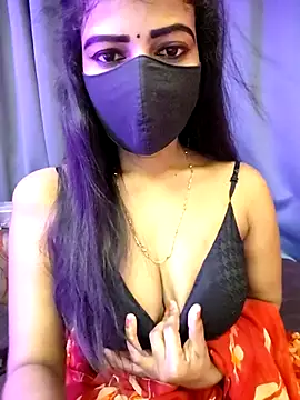 Misss-julli online show from March 30, 2026, 12:45 am