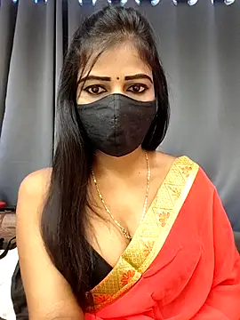 Misss-julli online show from December 5, 2025, 1:49 am