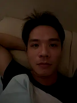 Foxfoxfox4 online show from October 12, 2025, 3:02 pm