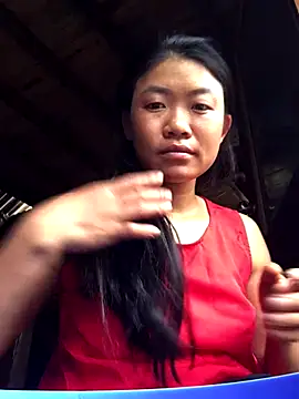 Snapshot of Ranna2 chatting on November 10, 2025, 7:46 am Ranna2 online show from November 10, 2025, 7:46 am