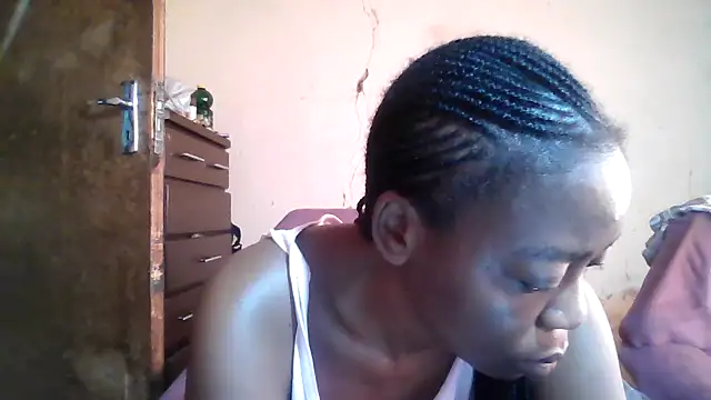 sexyhotchic93 online show from September 21, 2025, 6:07 am