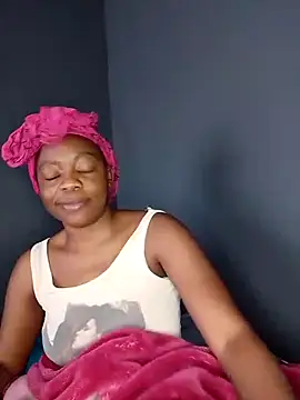 sexyhotchic93 online show from September 13, 2025, 6:24 am