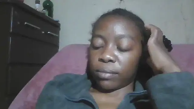 sexyhotchic93 online show from September 21, 2025, 7:41 pm