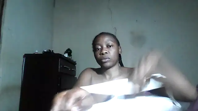 sexyhotchic93 online show from September 19, 2025, 4:33 pm