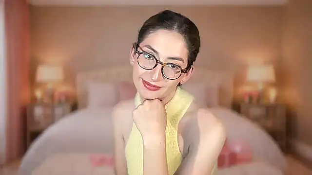 rousseblossom online show from July 2, 2026, 3:23 am