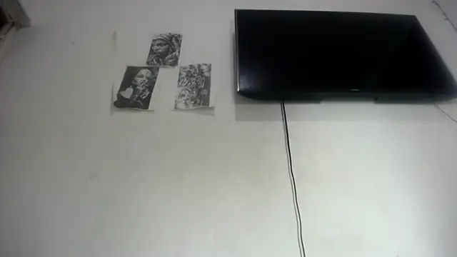 Snapshot of Foxy_Lovex chatting on February 11, 2026, 11:26 pm Foxy Lovex online show from February 11, 2026, 11:26 pm