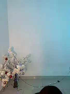 luxurykatty online show from July 4, 2026, 10:14 pm