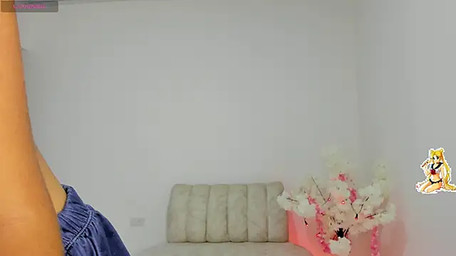 Snapshot of luxurykatty chatting on September 18, 2025, 10:24 pm luxurykatty online show from September 18, 2025, 10:24 pm