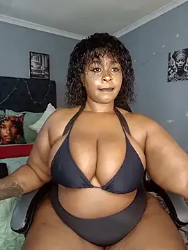 Snapshot of BBW_CUMX chatting on October 13, 2025, 4:36 am BBW CUMX online show from October 13, 2025, 4:36 am
