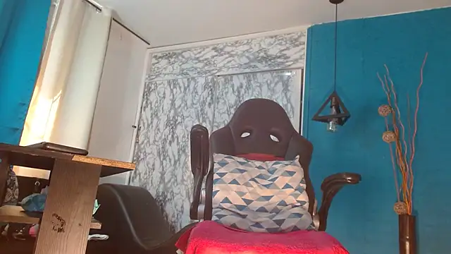 Snapshot of hanna_mooreee chatting on February 26, 2026, 7:03 pm hanna mooreee online show from February 26, 2026, 7:03 pm