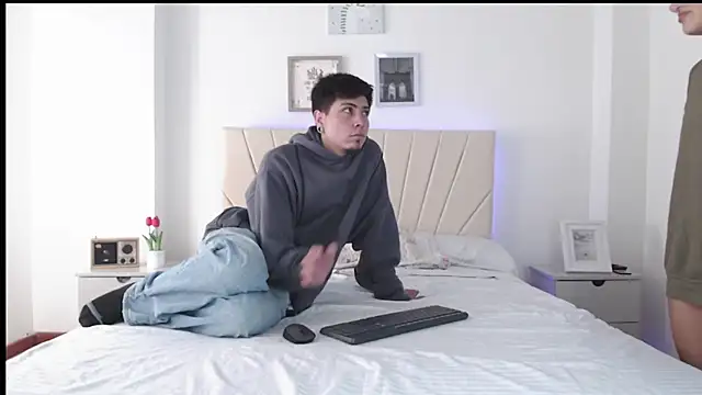 Snapshot of Sweet_paradisex chatting on November 7, 2025, 1:26 pm Sweet paradisex online show from November 7, 2025, 1:26 pm