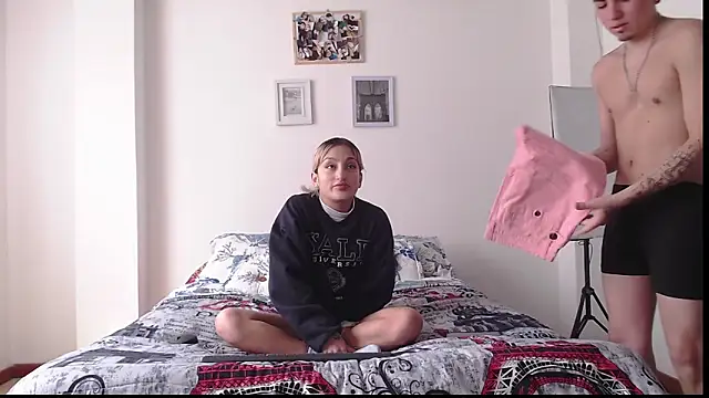 Snapshot of Sweet_paradisex chatting on September 10, 2025, 2:27 pm Sweet paradisex online show from September 10, 2025, 2:27 pm