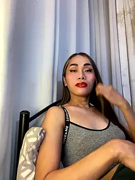 RomanticPearlTS online show from January 13, 2026, 11:19 pm