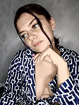 LadyNora online show from January 9, 2026, 7:43 pm