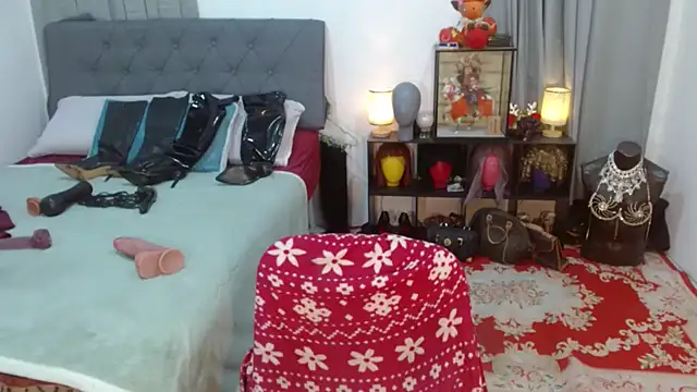 LustfullVelindaks online show from January 12, 2026, 8:43 am