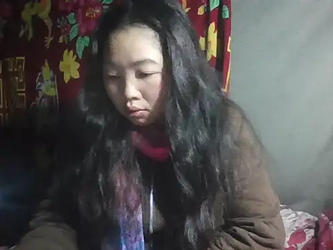 Snapshot of PhamPhung chatting on January 5, 2026, 11:08 pm PhamPhung online show from January 5, 2026, 11:08 pm