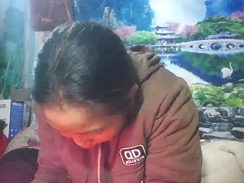 Snapshot of PhamPhung chatting on January 8, 2026, 2:34 pm PhamPhung online show from January 8, 2026, 2:34 pm