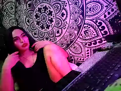 Snapshot of Madylinebigcock69 chatting on February 21, 2026, 6:32 pm Madylinebigcock69 online show from February 21, 2026, 6:32 pm