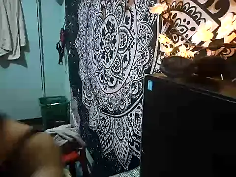 Snapshot of Madylinebigcock69 chatting on February 13, 2026, 1:11 pm Madylinebigcock69 online show from February 13, 2026, 1:11 pm