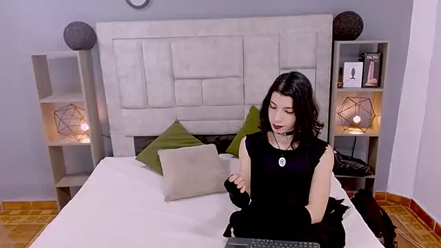 Atley Dolly online show from July 3, 2026, 11:22 pm