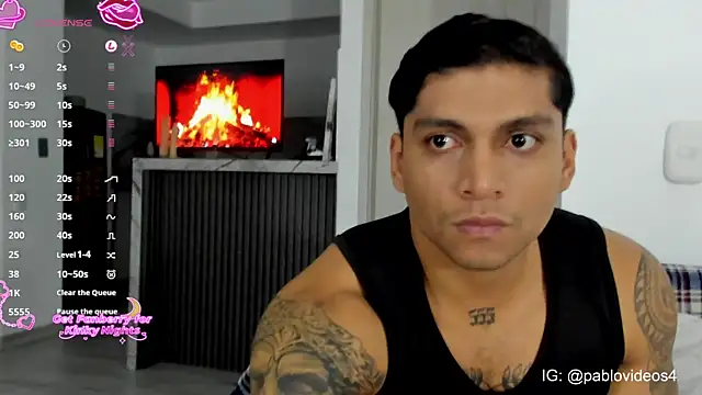 Nicolasmontoya16 online show from February 9, 2026, 3:37 am