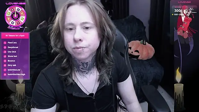 Spookbats online show from November 17, 2025, 11:31 pm