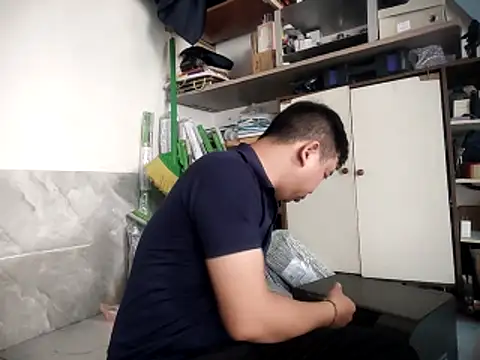 Boy kuto77 online show from March 3, 2026, 4:41 am