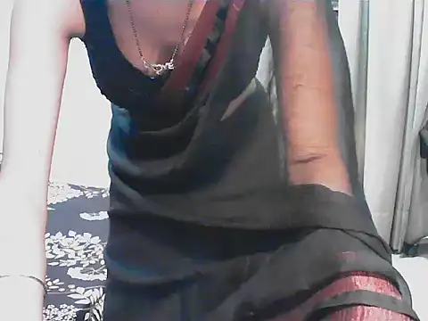 Snapshot of elize__ chatting on October 9, 2025, 2:34 am elize   online show from October 9, 2025, 2:34 am