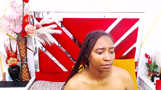 AmbarSmit online show from December 4, 2025, 5:45 pm