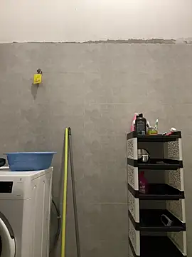 Handydila online show from September 28, 2025, 10:28 pm