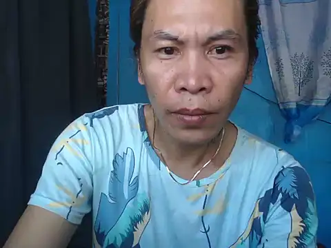 Snapshot of YourTopweng chatting on April 15, 2026, 1:33 am YourTopweng online show from April 15, 2026, 1:33 am