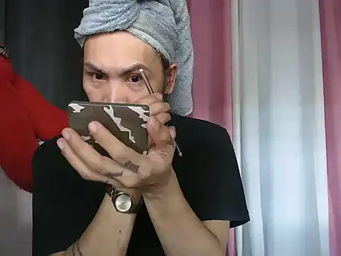 Snapshot of YourTopweng chatting on February 17, 2026, 8:00 am YourTopweng online show from February 17, 2026, 8:00 am