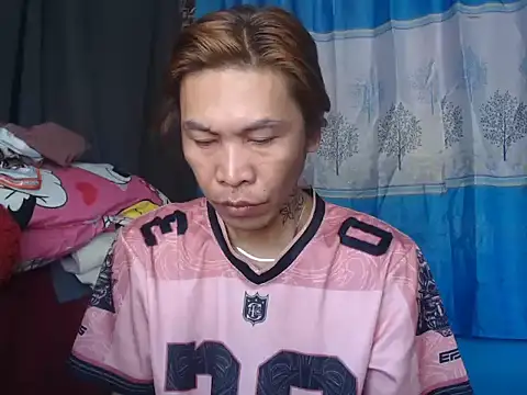 Snapshot of YourTopweng chatting on March 29, 2026, 2:35 am YourTopweng online show from March 29, 2026, 2:35 am