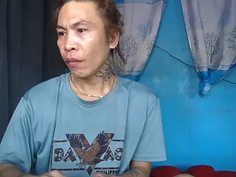 Snapshot of YourTopweng chatting on April 12, 2026, 2:48 am YourTopweng online show from April 12, 2026, 2:48 am