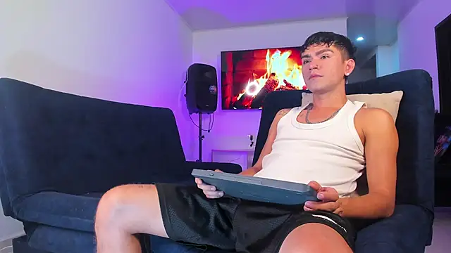 Steven baby69 online show from July 28, 2026, 2:08 am