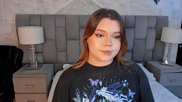 Maxxxine1 online show from October 29, 2025, 5:17 am