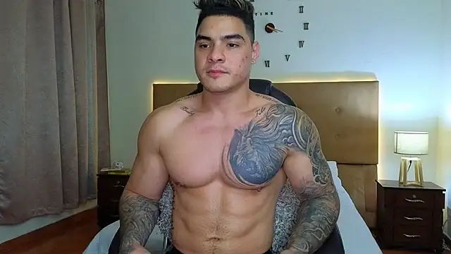 Snapshot of Steven_Velez chatting on December 15, 2025, 2:06 am Steven Velez online show from December 15, 2025, 2:06 am