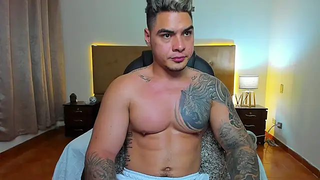 Snapshot of Steven_Velez chatting on September 11, 2025, 1:16 am Steven Velez online show from September 11, 2025, 1:16 am