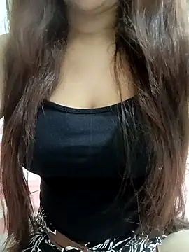 Snapshot of loving_candy chatting on October 26, 2025, 5:57 pm loving candy online show from October 26, 2025, 5:57 pm