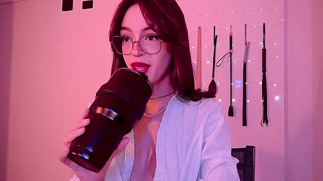 Snapshot of nina_kink chatting on July 25, 2026, 12:00 pm nina kink online show from July 25, 2026, 12:00 pm