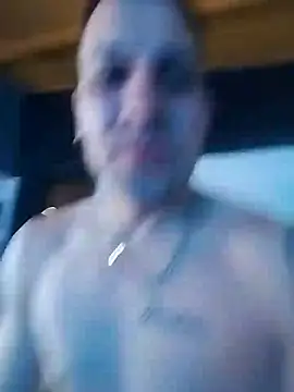 Snapshot of demianmont chatting on October 3, 2025, 5:14 pm demianmont online show from October 3, 2025, 5:14 pm