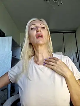 Monna online show from October 4, 2025, 11:12 am