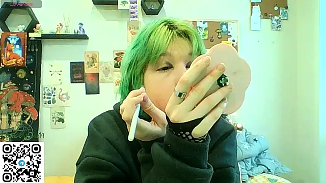 CarolineRichter online show from February 10, 2026, 4:44 am