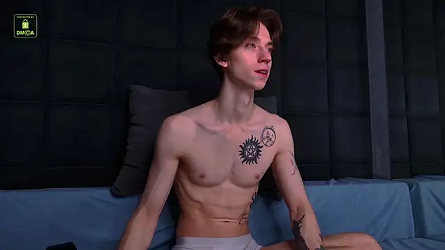 ares pallini online show from November 12, 2025, 4:38 am